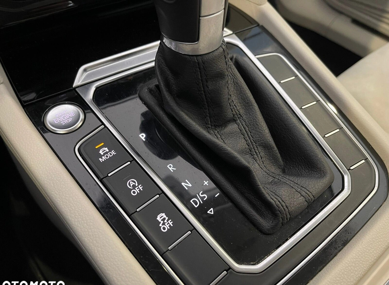 Volkswagen Passat cena 67500 przebieg: 141125, rok produkcji 2015 z Śmigiel małe 781